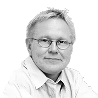 Erikoishammasteknikko Ossi Vallemaa